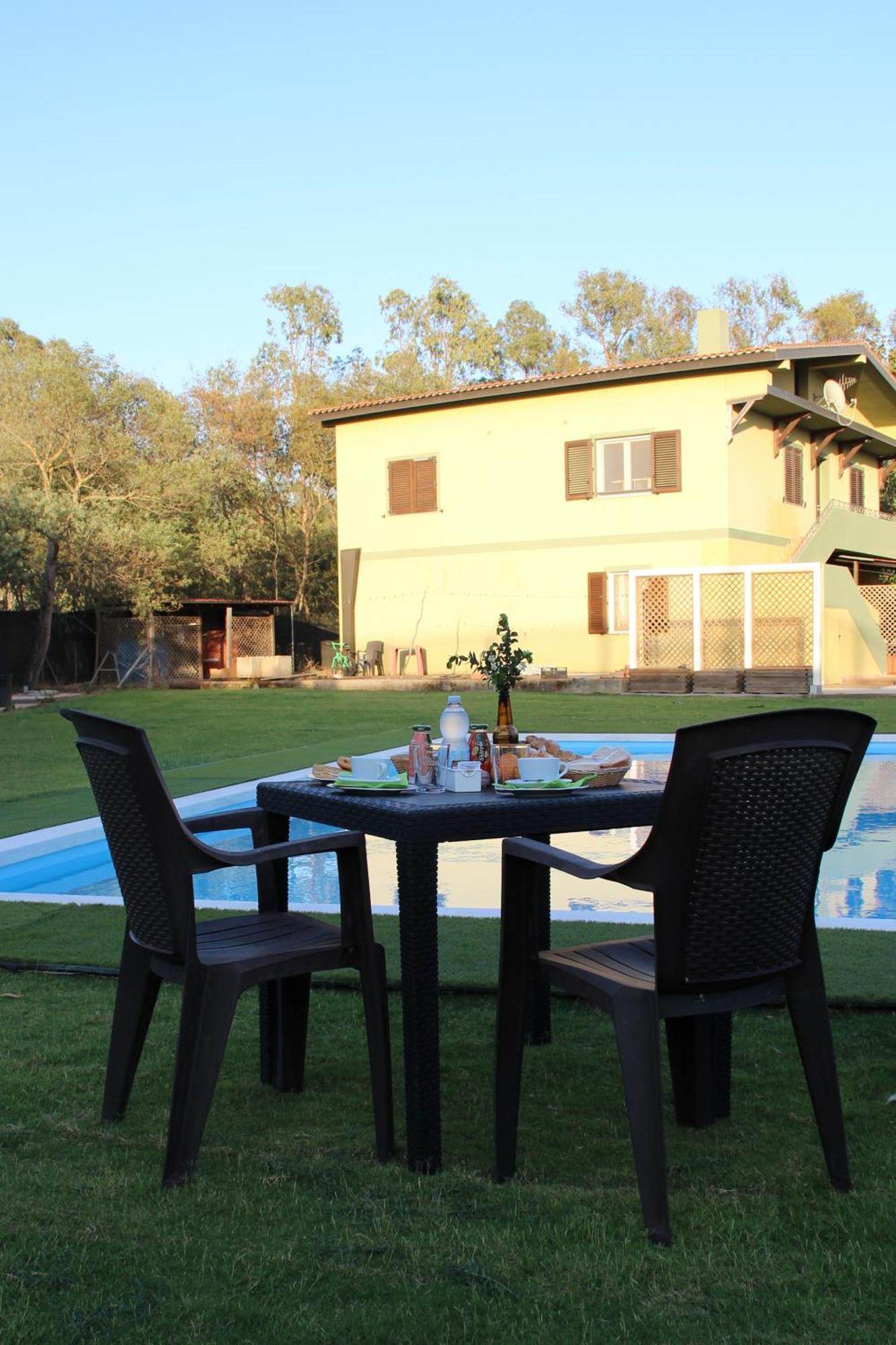Country & Beach B&B Capoterra Exterior photo